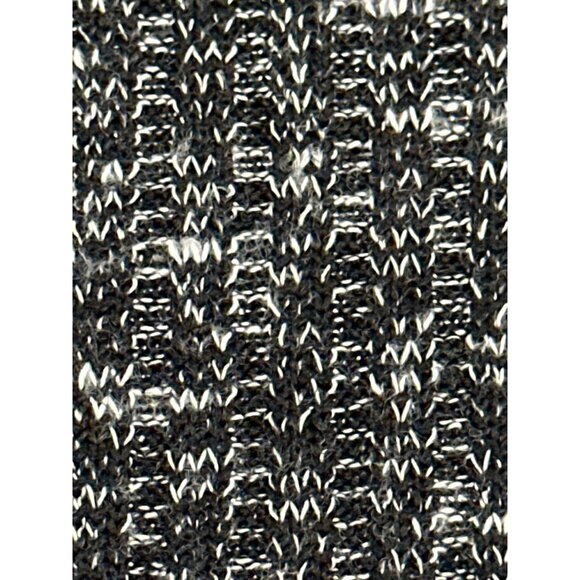 Almost Famous Black White Knit Strappy Front V Neck Thin Sweater Size Large - Picture 10 of 10